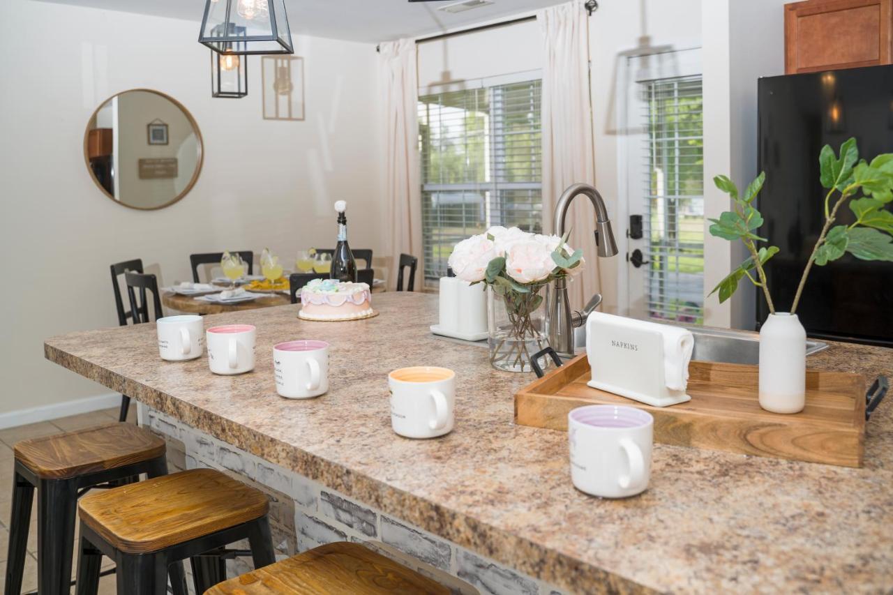 Luxe Quiet Townhouse W/Parking/Pool/By Dollywood Villa Pigeon Forge Eksteriør bilde